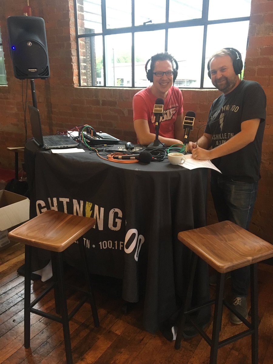 Lightning100's tweet photo. .#The615 is live from new @FrothyMonkey in the Nations! We have tunes from @BeccaRich @J_MarcoMusic @caletyson @repeatX2 &amp; @birdtalkermusic! https://t.co/6WcWxD0qWP