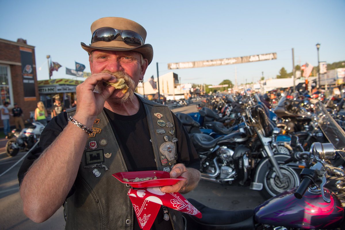 HPRtweets's tweet photo. Last week, we hit the road and served up blended burgers at #Sturgis2017 🍔 It's safe to say they were a hit! #blenditarian https://t.co/KD72L5xnmU