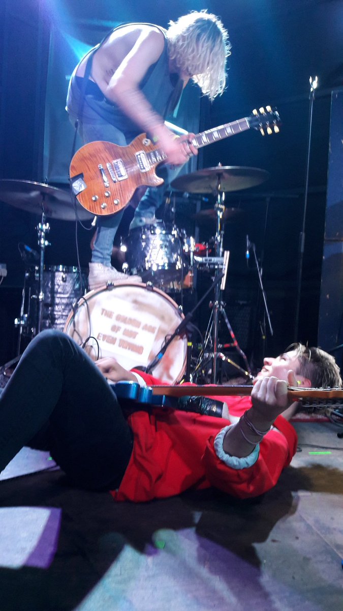 B_r_e_e__'s tweet photo. Great show as per X @wearedeaduk #damnedrestlessfuture https://t.co/tNaVnlalhJ