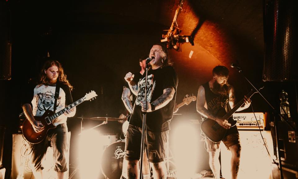 #NowPlaying
#MusicMatters #IndieRageRadio 🎧indierage.com
#HeavyEnough?Hour 

Piece by Piece - <a href="/youngkingsuk/">Young Kings</a>

#NewMusicMonday Luton