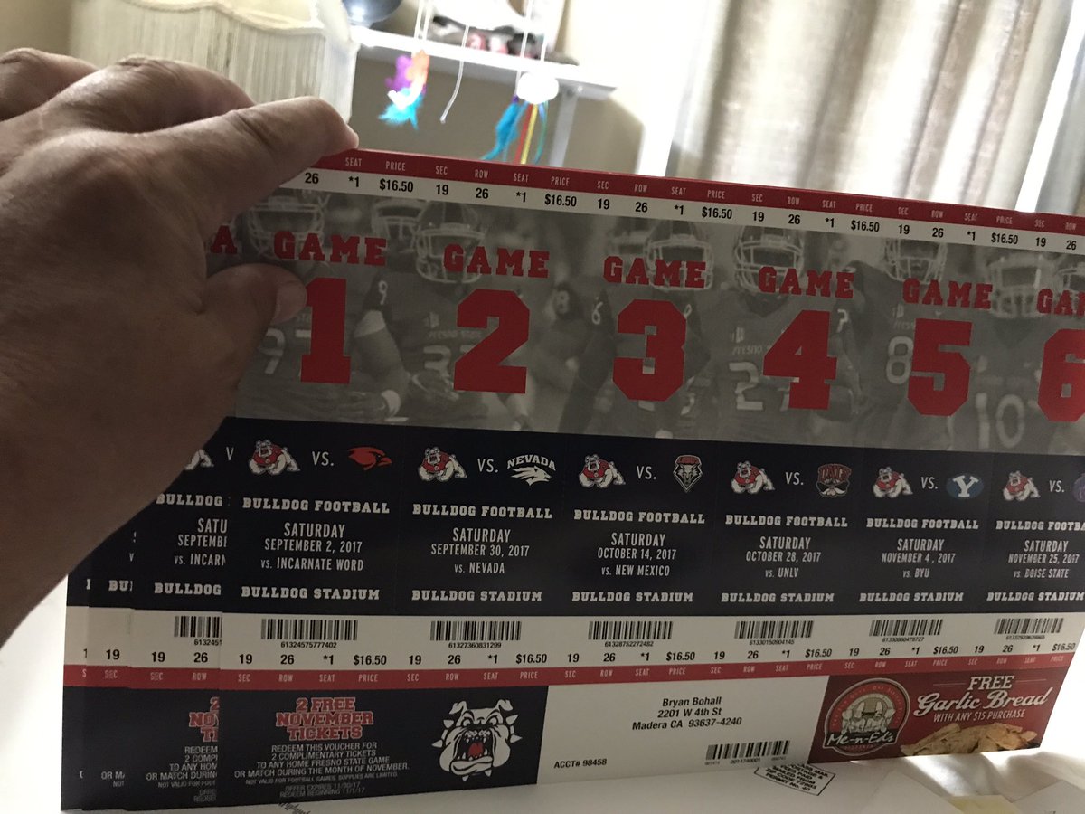 kingstatichead's tweet photo. #GoDogs #section19posse https://t.co/0yYkFLI9TY