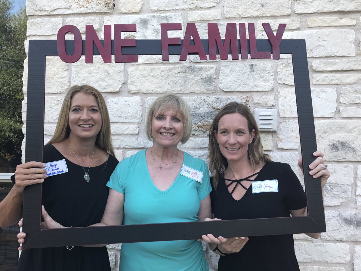 JNuttRRISD's tweet photo. Thanks Carla! We enjoyed your get-together!@amy761975@AHouse1RRISD https://t.co/hRDILCYpBB