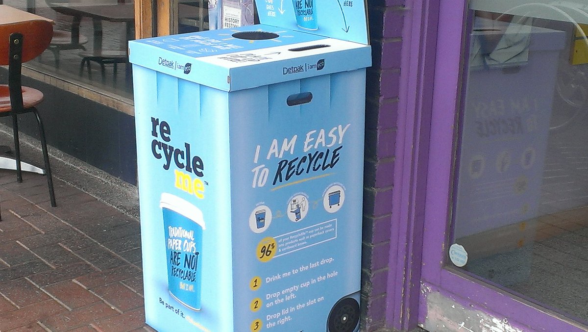 HeatherCarine's tweet photo. Finally, a way to recycle coffee cups. Thx @Detpak #bluebinme. Great to see #hawkerstcafe leading the cafe pack on this initiative. https://t.co/fW1eAiYS7h