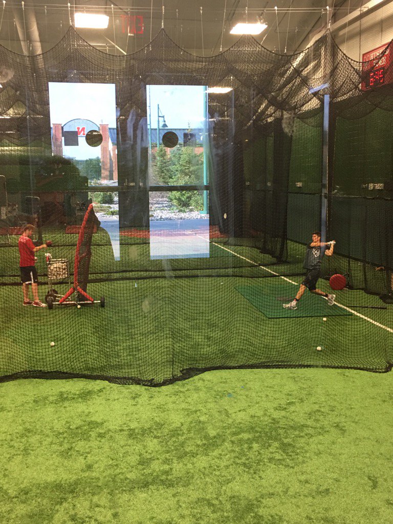 amymichelle_w's tweet photo. Getting my baseball fix on until Red/White Series in October. @keeganwatson28 #AlexGordonTrainingComplex #GBR https://t.co/oclE5Hb9RH