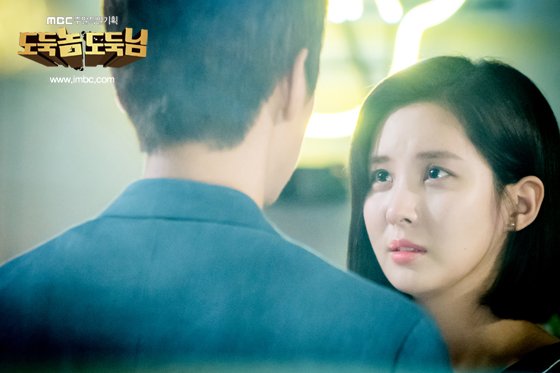 SMTown_SNSD's tweet photo. SNSD Seohyun - MBC "도둑놈 도둑님/Thief, Mr. Thief" Still Cuts https://t.co/HOp8uJPMBx