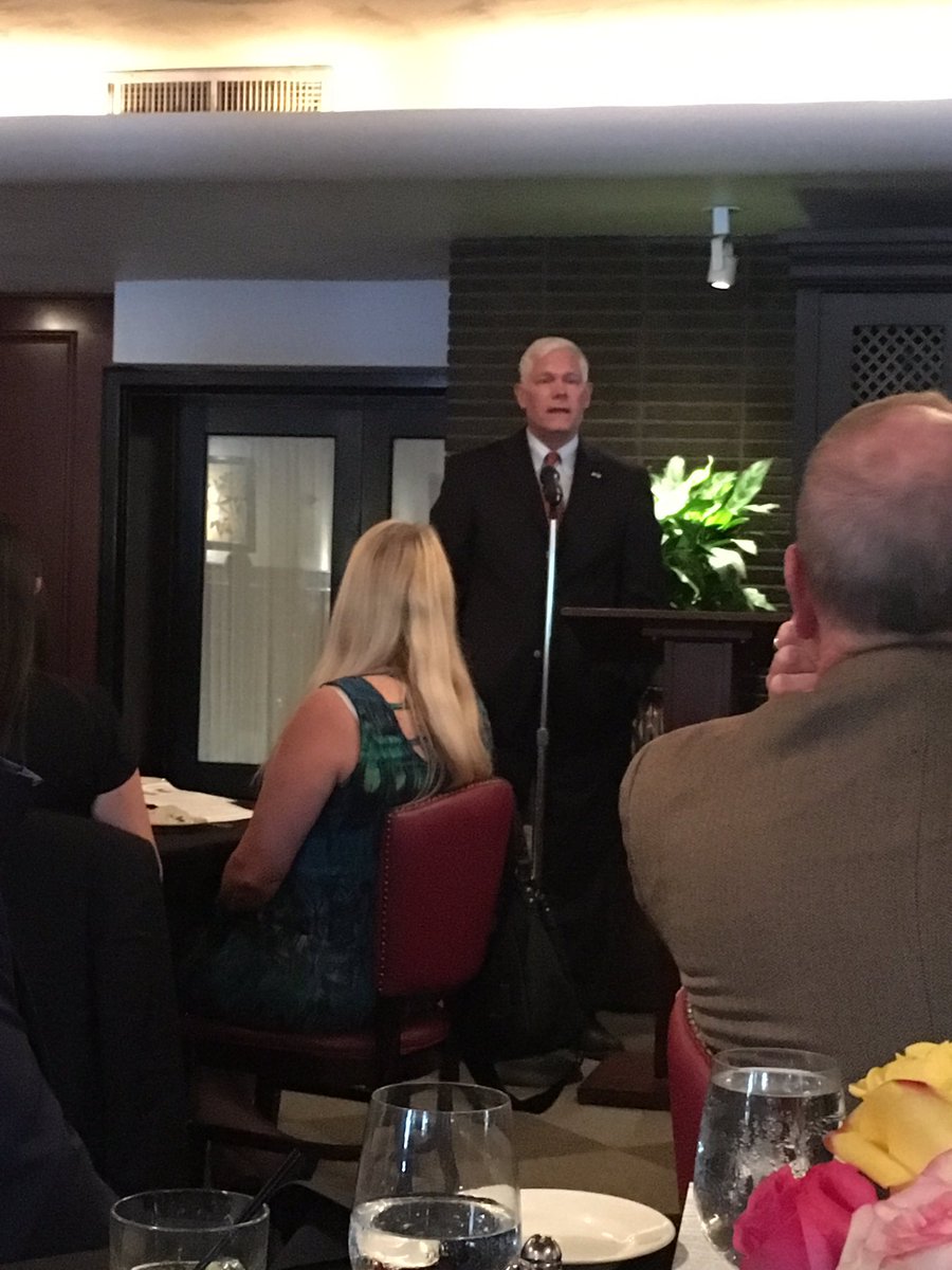 Congressman <a href="/PeteSessions/">Pete Sessions</a> is spending time with the Dallas Chapter of Credit Unions this evening. It's a full house! <a href="/CUNAadvocacy/">Raymond</a>
