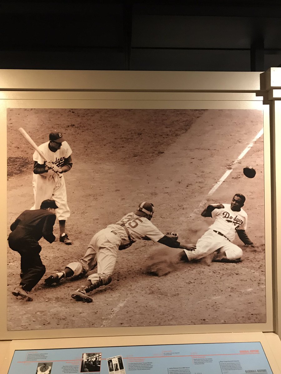 bigmex781's tweet photo. Here at ⚾️ hall of fame relieving some 👦🏼hood memories and hoping for some 👱🏼hood memories @OrelHershiser @DodgersNation @#letsgobums https://t.co/wzSny7Lo3X