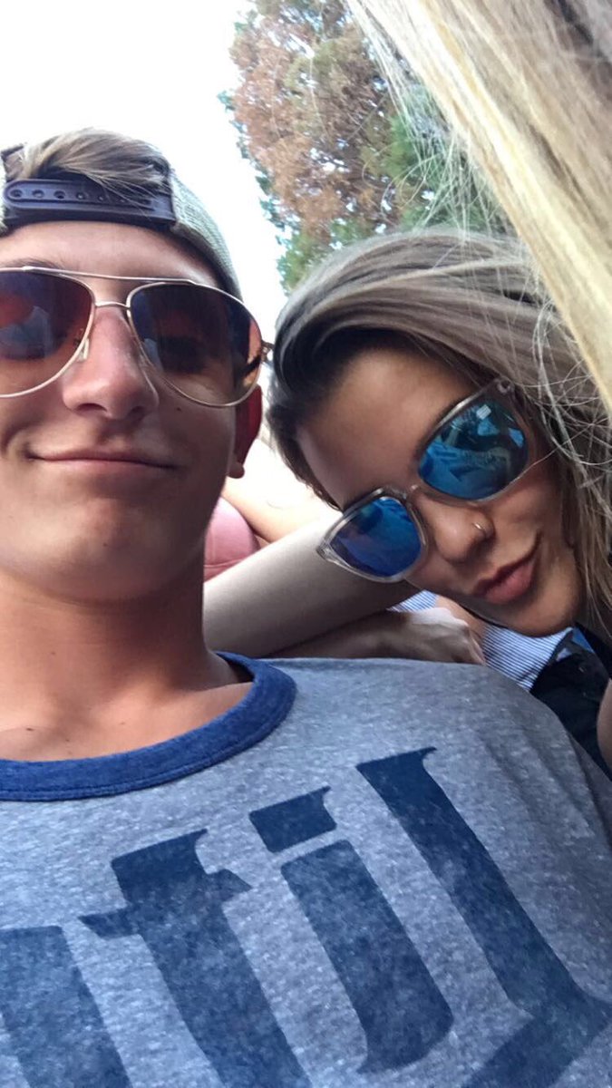 Happy birthday <a href="/meredith_k14/">mere🦋</a> hope you had a great day 🎉🎉🎉🎉