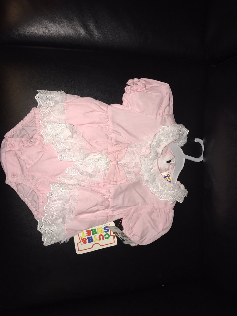 GivingPromise's tweet image. Clothing drive 1. 
Destination : Doula , Cameroon