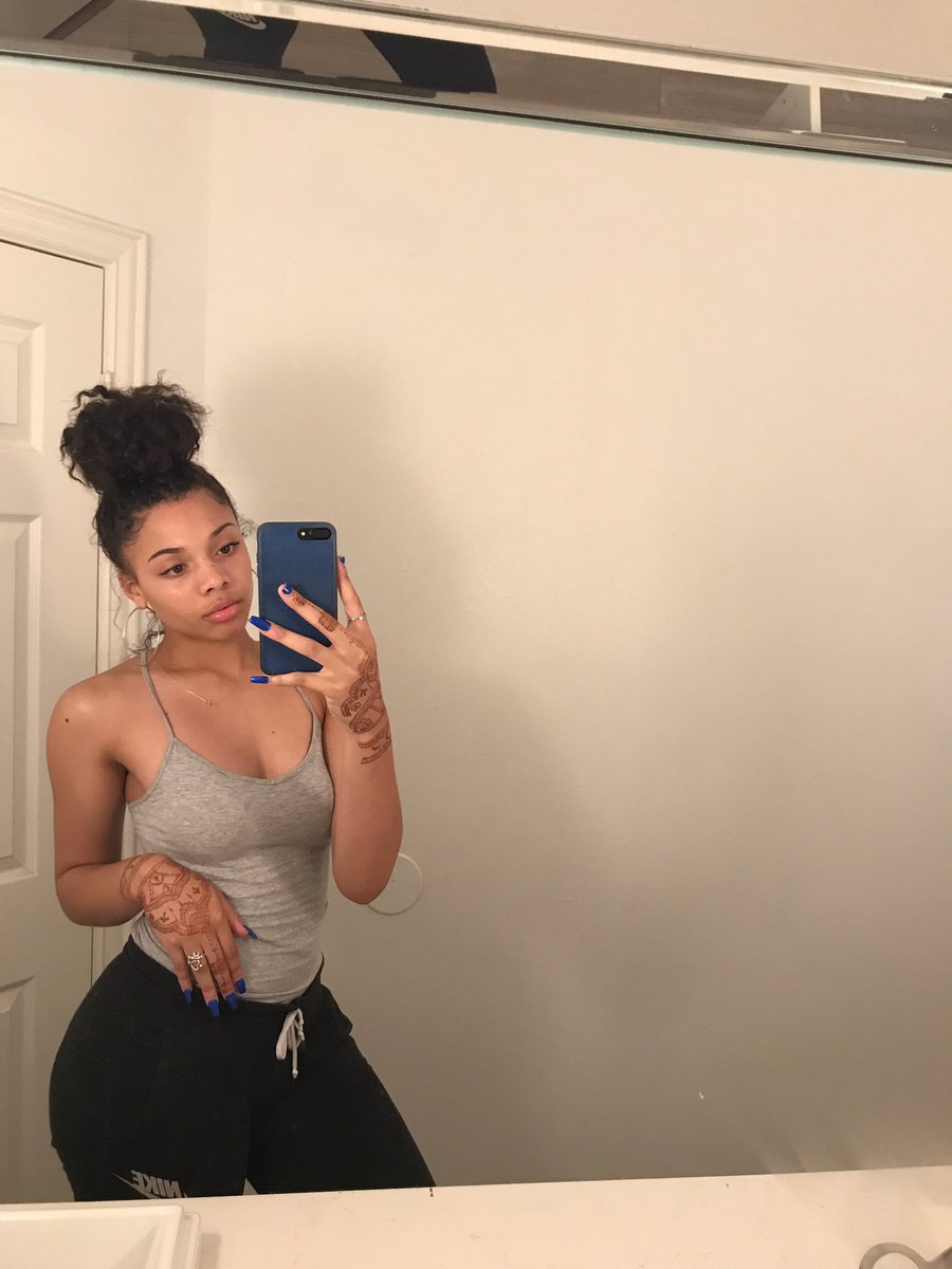 goddessbrttt's tweet photo. U got that shit that somebody would look for but won't find https://t.co/T4U229z3X8