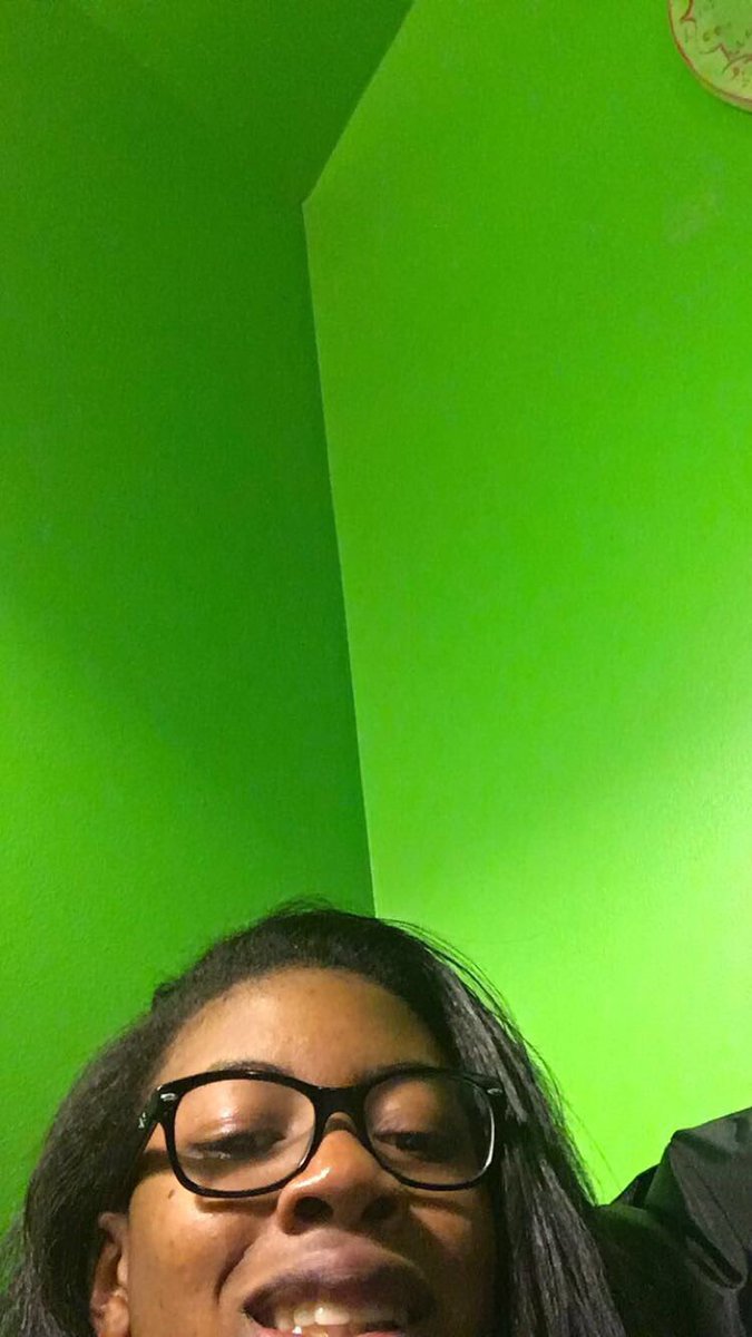 makchavis's tweet photo. Open for a surprise ;))))) https://t.co/xeROXPjhzV