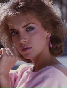 teamfloresmxesp's tweet photo. Fotos hermosas de @LauraFloresMx  #LunesDeRecuerdos https://t.co/GEaOMAuQm0