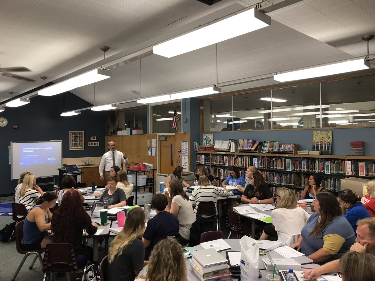 OPS_OakValley's tweet photo. @OPS_OakValley Ts recv'g strat's on 'Discouraging Inap. Behavior' as ongoing training of MTSS-B.Thanks Mr.Nichols!
#committedtoourstudents https://t.co/EeGP6OTUx0