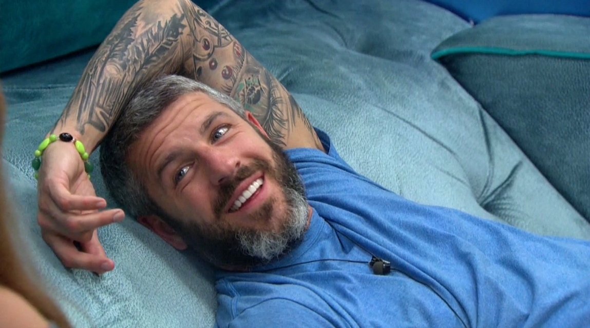 89razorskate20's tweet photo. Week 7, RT &amp; LIKE If You're Team MATTHEW! #BB19 https://t.co/ZZbQsVwnU2