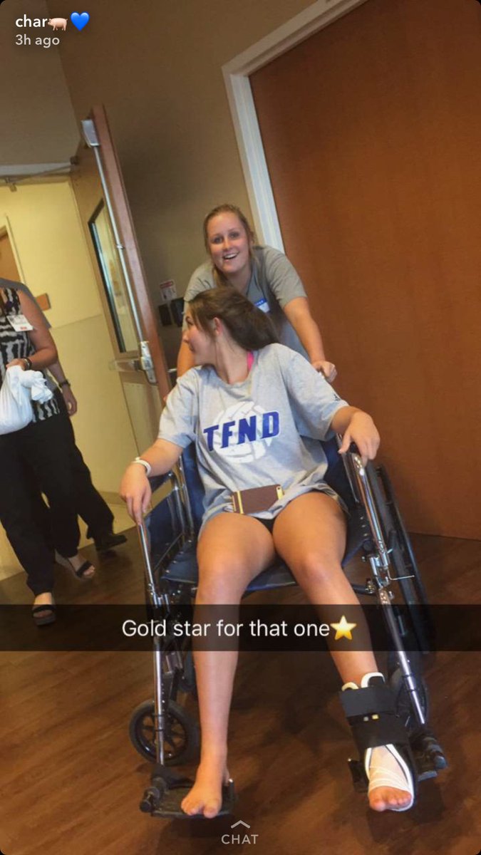 PeytonIves's tweet photo. got a gold star today for runnin my sister over.. #sisteroftheyear https://t.co/FI1O4cCcgW