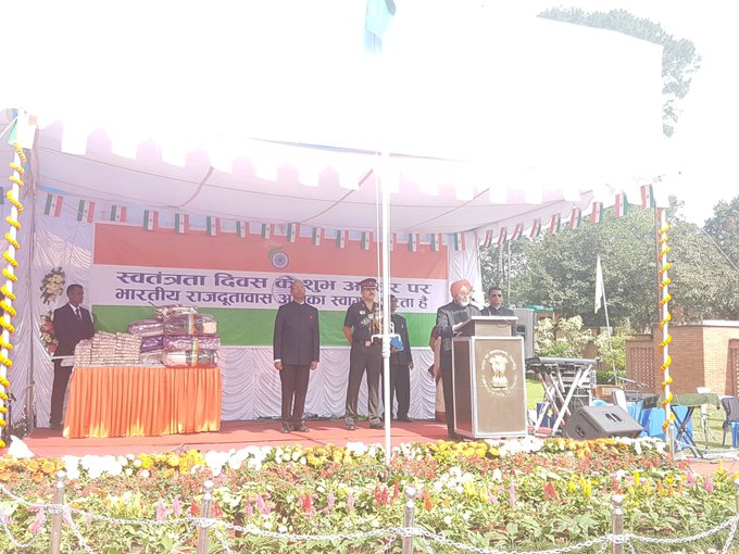 View image on Twitter