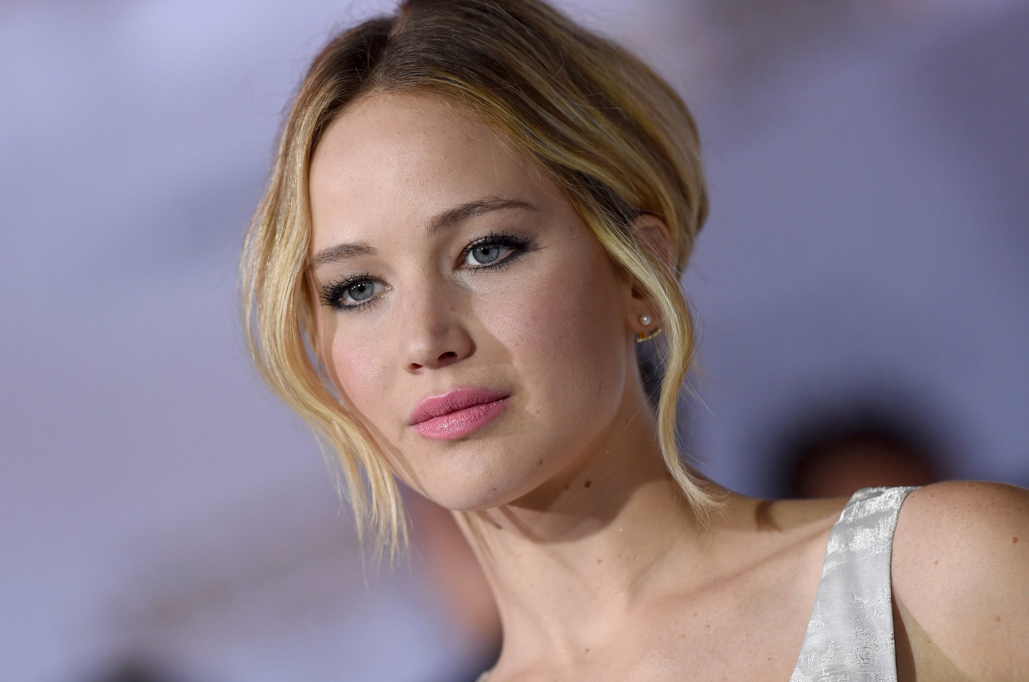 Happy birthday, Jennifer Lawrence. See her style file.  