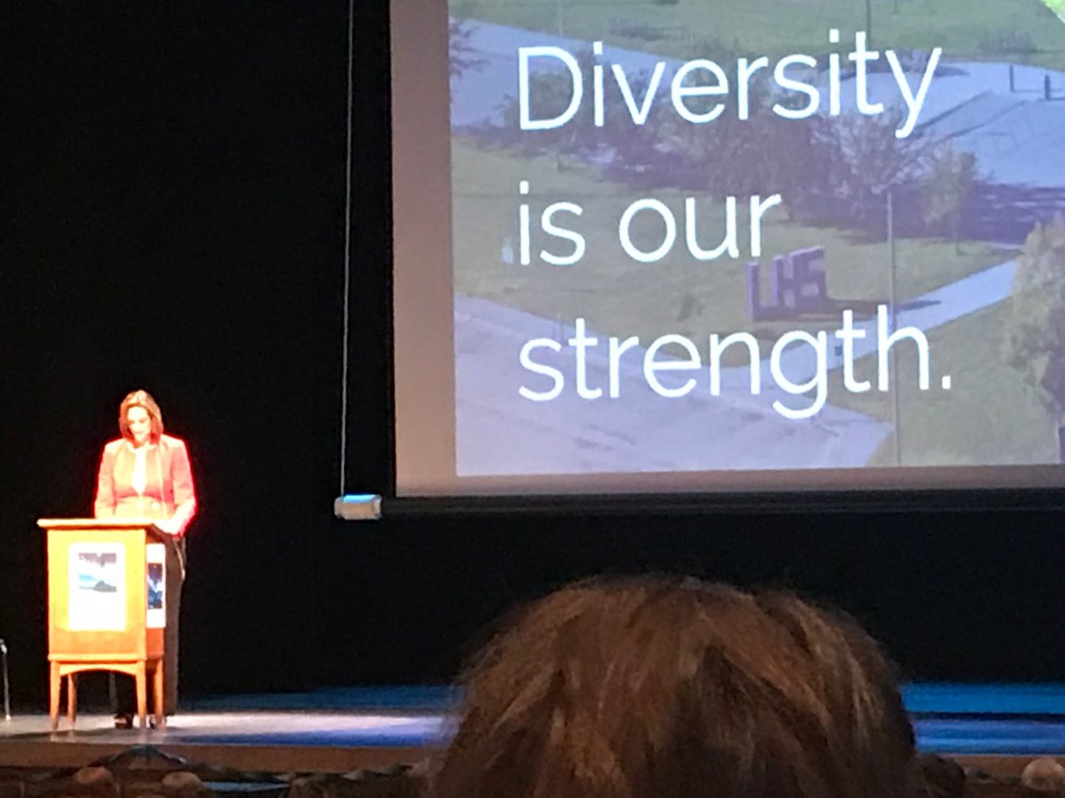 Joanna_Rae_AK's tweet image. #FNSBSD PD today! Loved the message from our super super!