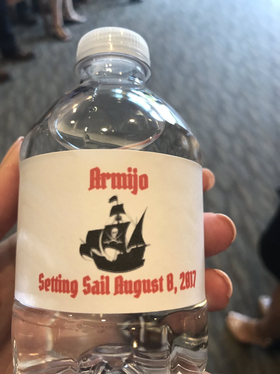 KristenWitt13's tweet photo. Even the @ArmijoHigh water bottles scream #llap #FSUSDLeadLAP 👍 https://t.co/TyzrRXo90n