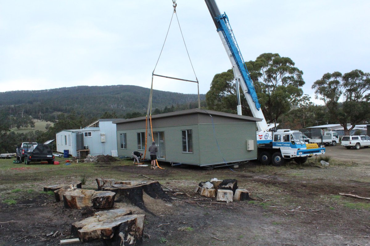 tasecovillage's tweet photo. Another #Systembuilt home being delivered to Tasman #Ecovillage today. These are built in the factory 90km away and delivered by road. https://t.co/mHwRC7DuNm