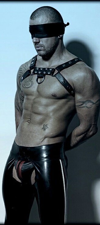 DHQ7APuWAAA22Ez.jpg:large