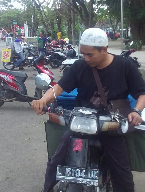firza_asa's tweet photo. Tetap Bergerak untuk negri.
Virus Baca
#AsaBaca https://t.co/1Y9TfagD5L