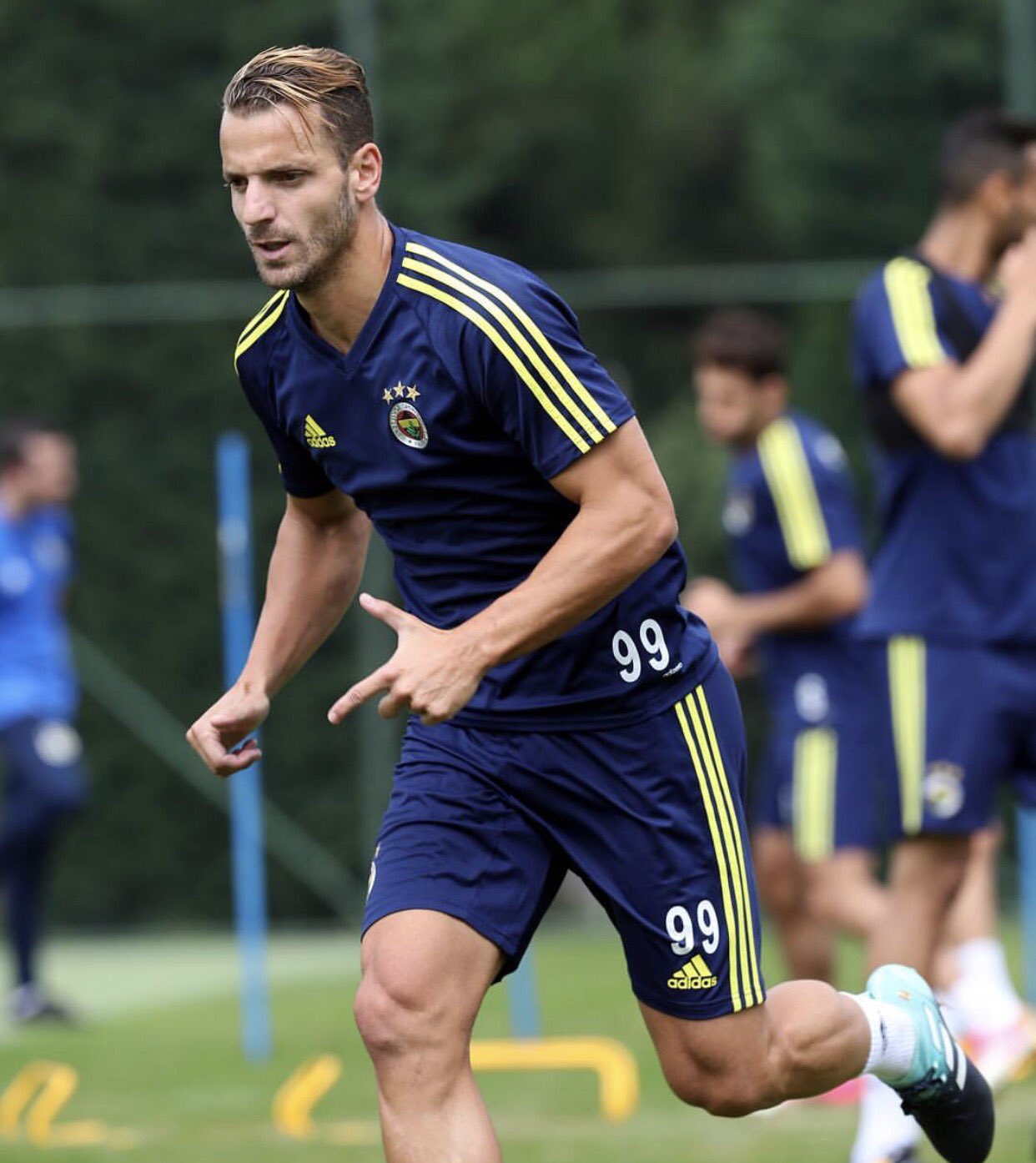 Roberto Soldado (R9Soldado) / Twitter