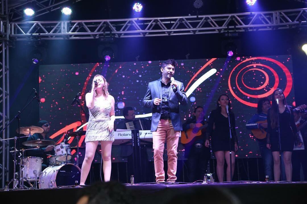 Show em Noiva do Cordeiro, momento muito especial em nossa carreira. #marciaemaciel #noivadocordeiro #momento #especial
