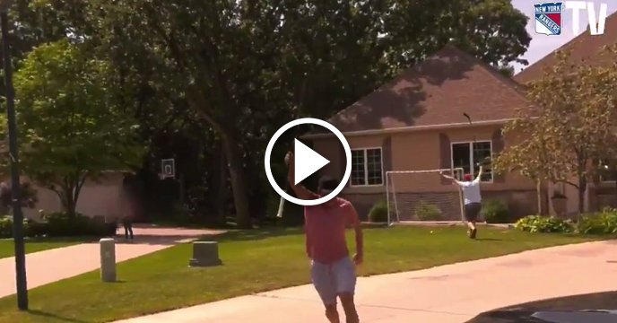 zesty_rangers's tweet photo. Watch: New York Rangers Do The #DriveBySlapShotChallenge https://t.co/9vIOlN8oRo https://t.co/q2BlX86YHC
