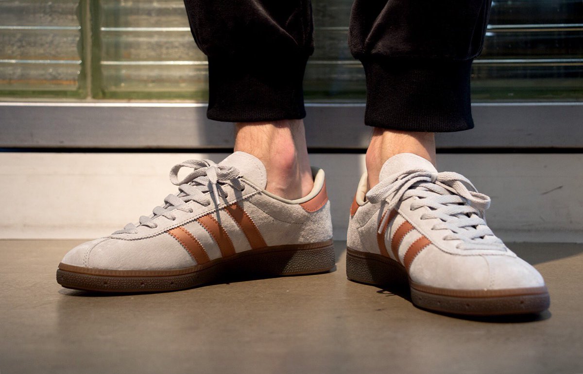 adidas munchen grey bronze