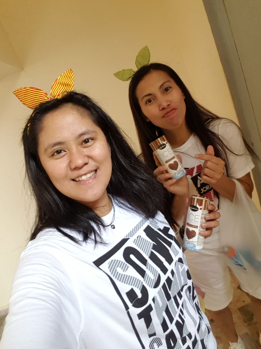 KimKhristiane's tweet photo. Wetweeew beztine @xMinSujix we meet again but its not enough again 🙄 #TineTine https://t.co/bNSHxSRM4K