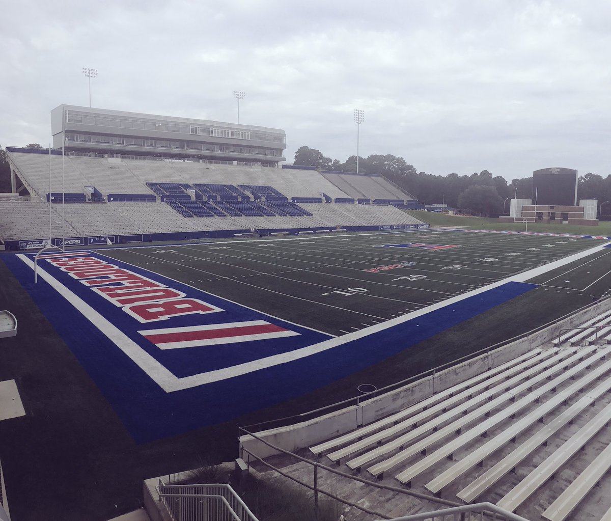 LATechFB's tweet photo. 1️⃣8️⃣ Days | Joe Aillet Stadium is close to having $18+ million in facility improvements completed 🔜🔵🏈🔴 https://t.co/GfYoRh3ijI