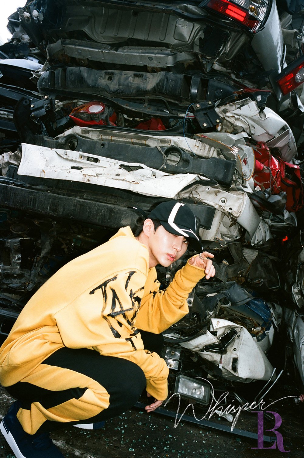 DHR3ymgV0AEPUtg.jpg:large