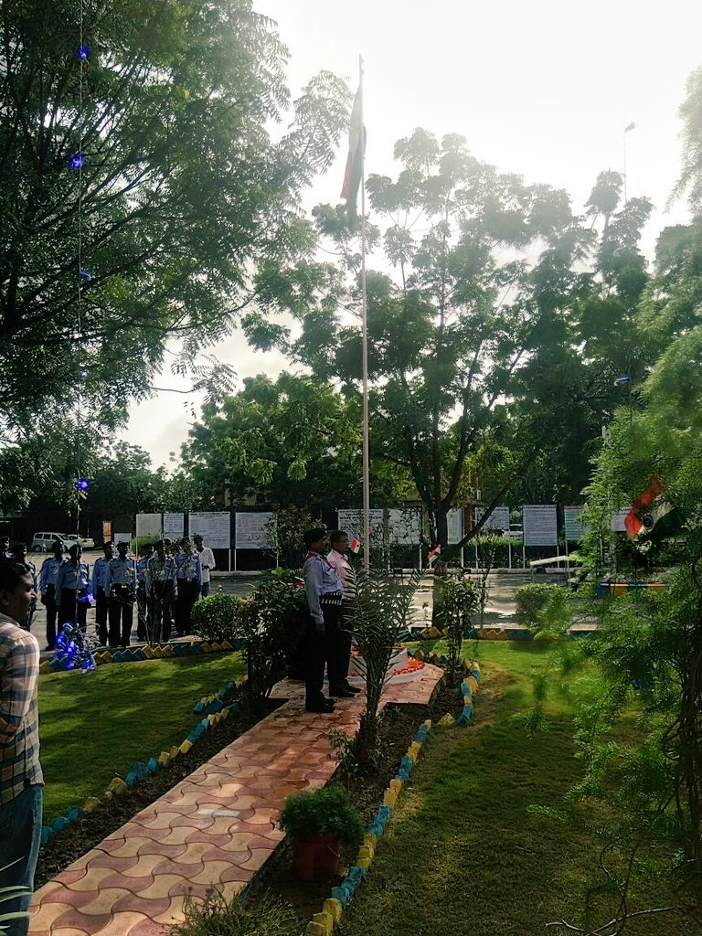 BPCL_Jodhpur's tweet photo. Celebrating #IndiaAt71  @bpclsalawas #JaiHind 

@PeethambaranT @bprajstate @singharunbpcl @BPCLRetail https://t.co/6kTdZFEK1i