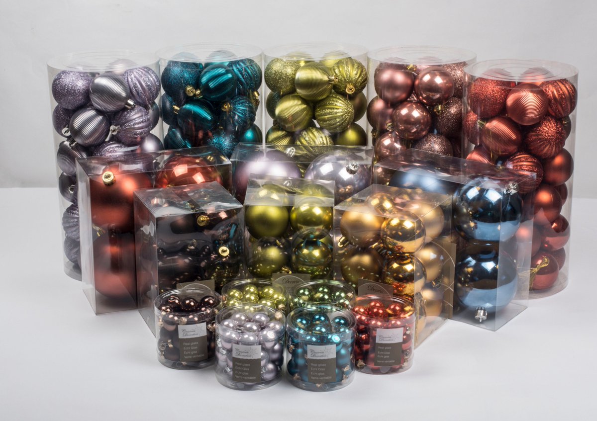 fizzcoltd's tweet photo. Just a small selection of the exciting new range of baubles we now have in stock, order online now https://t.co/Rv2p1krMO0 https://t.co/OIefEKF708