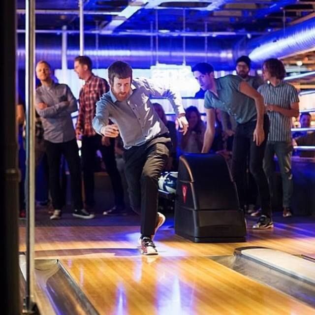 #CompetitionTime! Retweet &amp; follow to win a bowling social night for you and 1 friend with a FREE drink too at @RoxyLanesLeeds on 6th Sept!