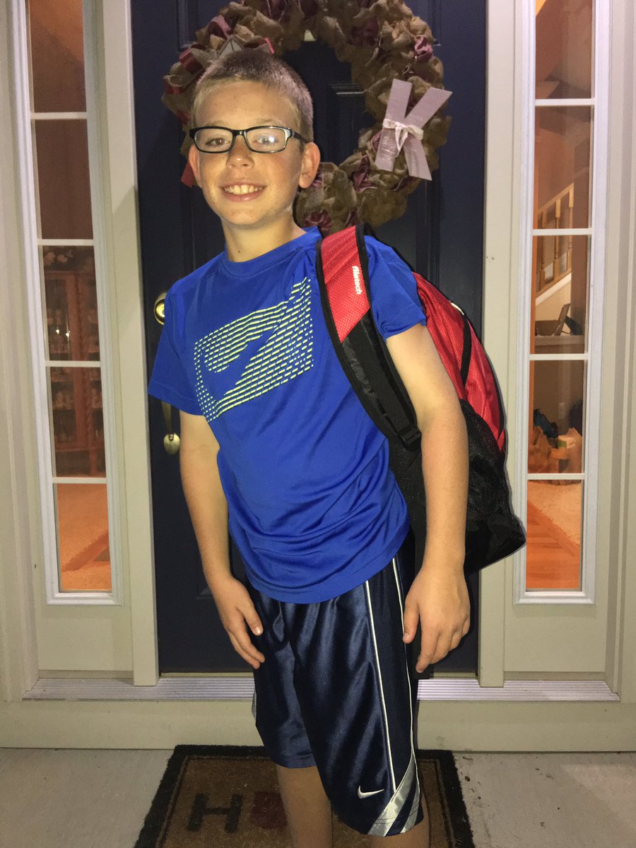 shannj77's tweet photo. And we're off! Sean - First Day of Junior High #LCSFirstDay2017 #7thGrade @LCS_BC https://t.co/IRjjpZDENe