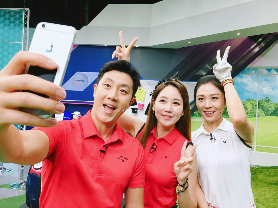 잠시 후 9시 30분! 
이 현 프로가 <쇼! 섕크 탈출>을 공개하고
윤수정 프로가 <굿샷의 첫 단추 테이크어웨이>를 알려드립니다