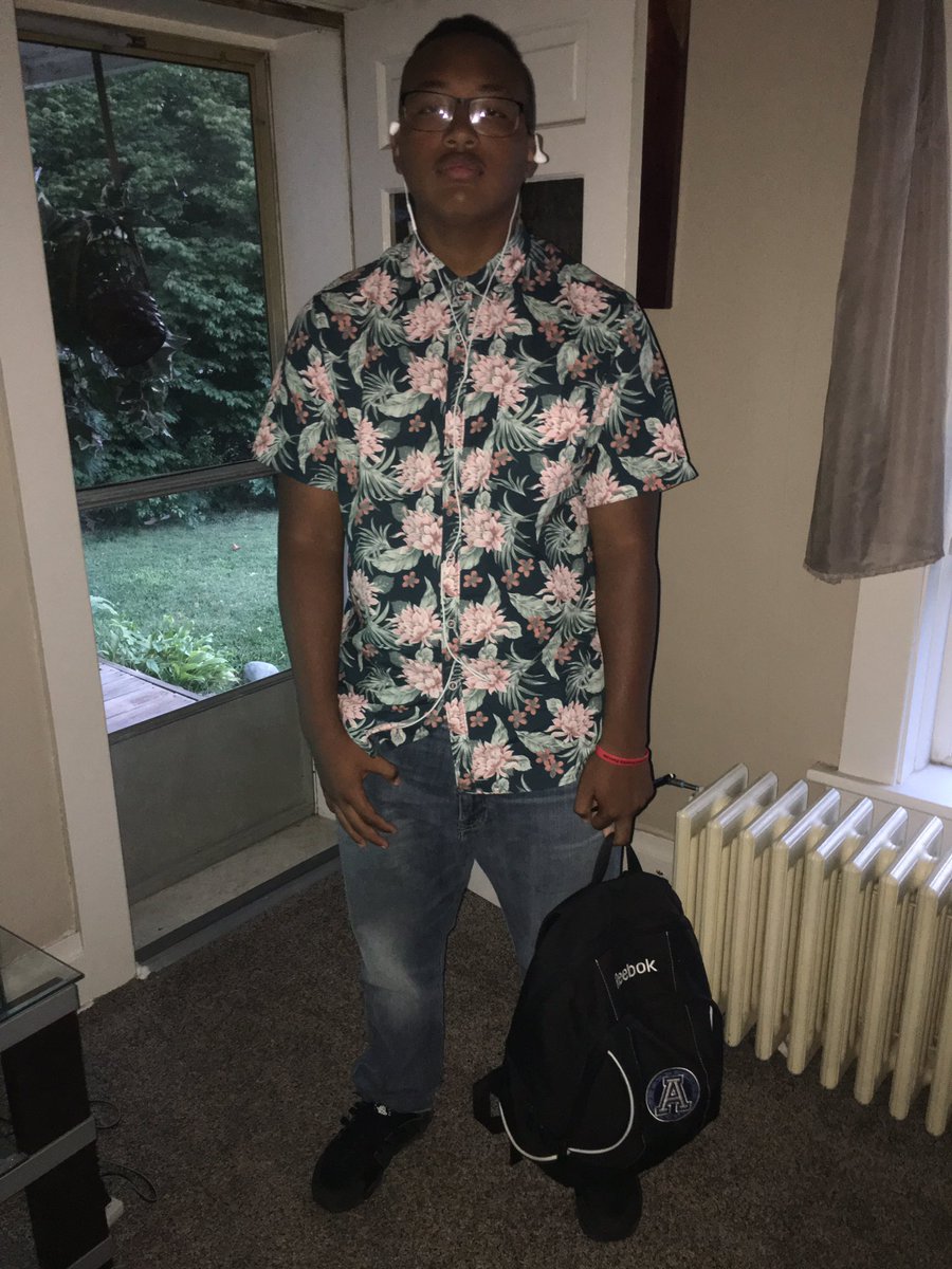 ritajdc10's tweet photo. #CruisersFirstDay my sophomore representing #guam https://t.co/vZue77QGvl