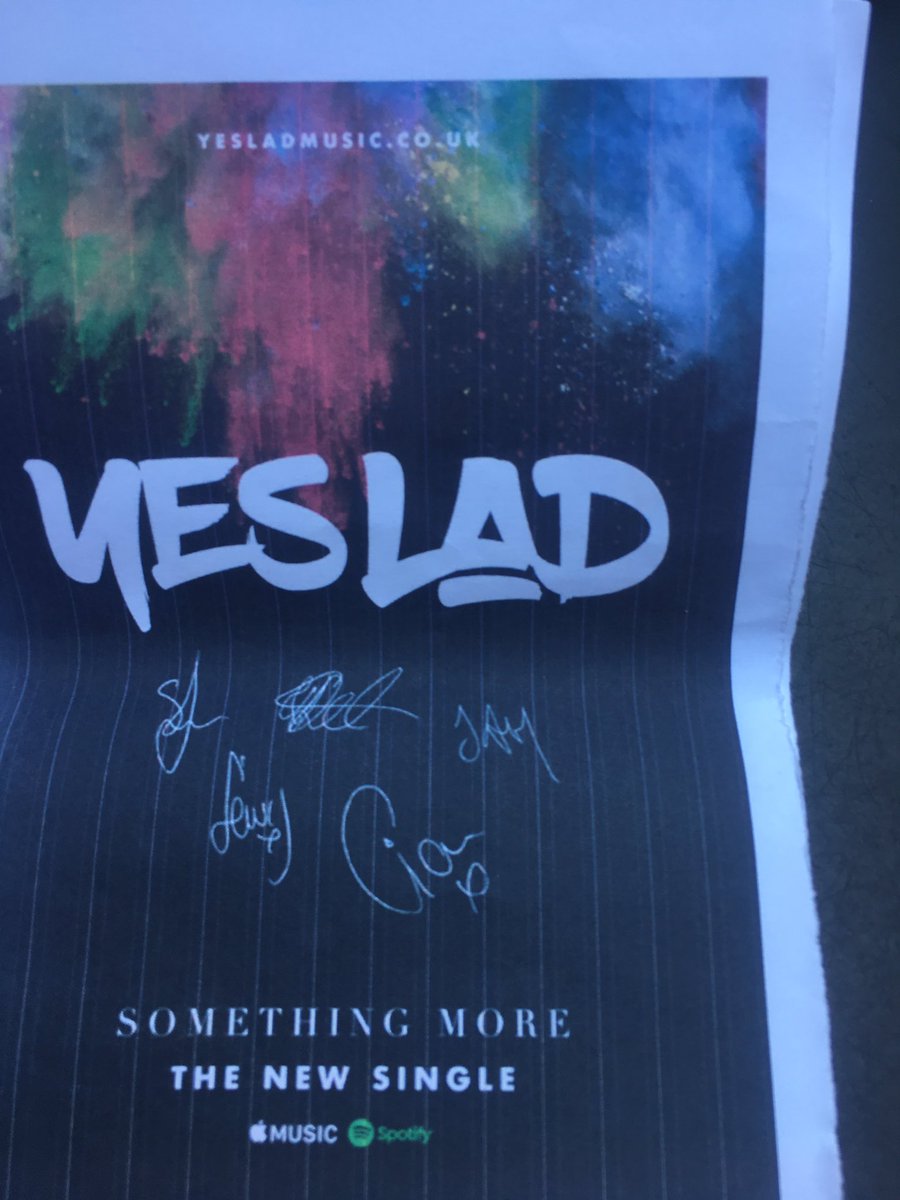 YESLADBANDFANS's tweet photo. Spending the day promoting in Liverpool with @healeyftherron @wbuabs and @mollyxcatherine 💕 https://t.co/t50pU7qfgQ