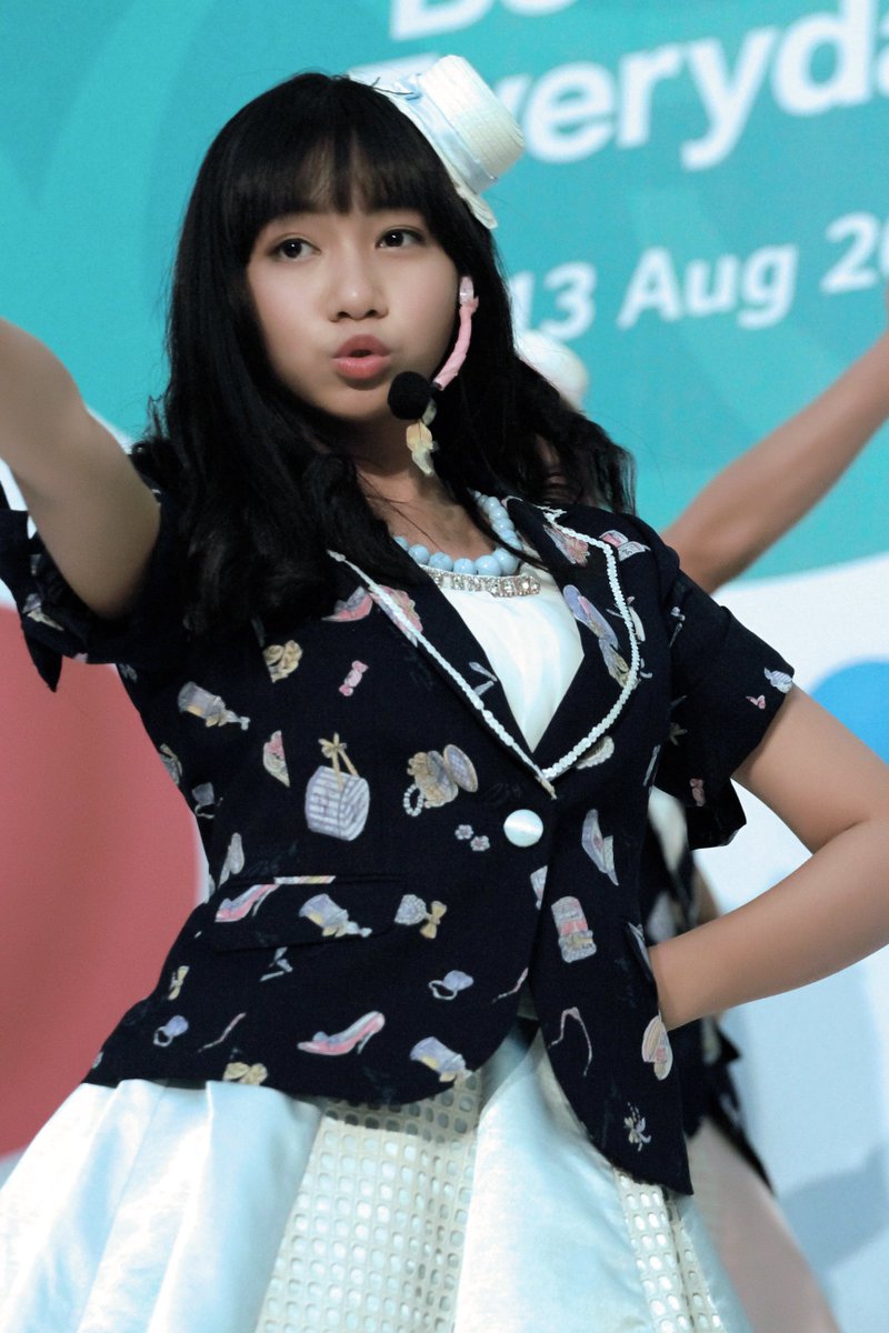 jampangTM's tweet photo. @SCOfficial_Rara | Shojo Complex | Acer Day 2017 https://t.co/HwqPobgkyn