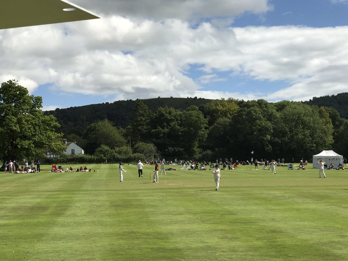 Oscars Bar Hire tweet media