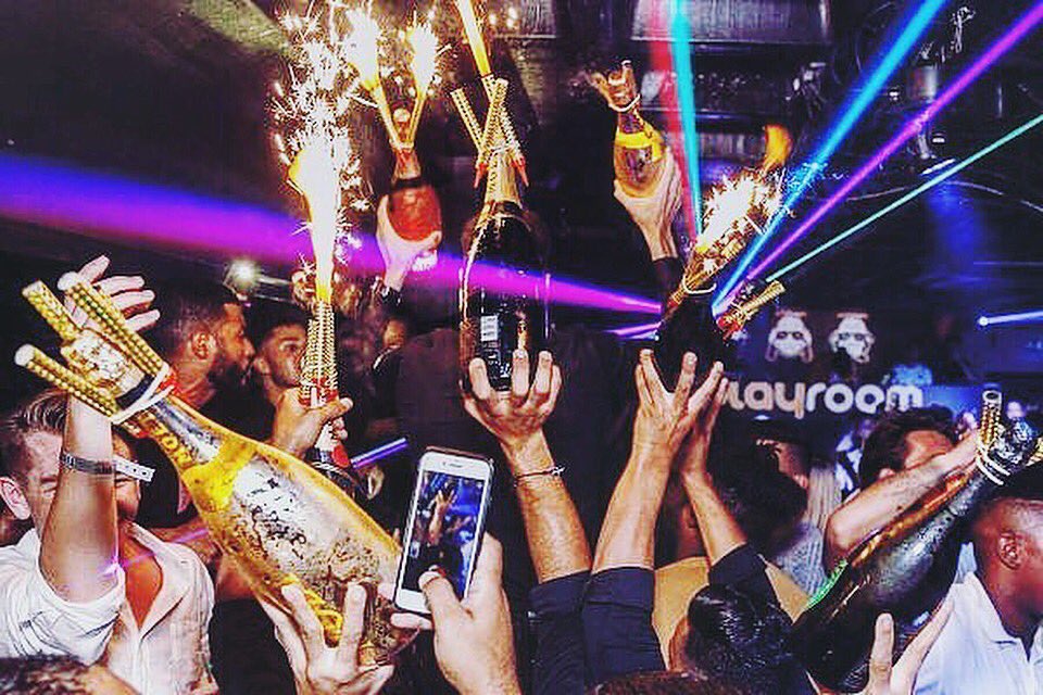 TIBUMarbella's tweet image. TONIGHT🙈🙉🙊

 @_Playroom at #MARBS no.1 
club 🙌🏼

Current RnB &amp;amp; HipHop🔥

The best Tuesday night in #PuertoBanus 💯 
⠀⠀⠀⠀⠀⠀⠀⠀
📱+34662511236