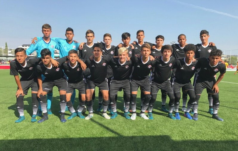 dallascup's tweet photo. Gameday @drpepper Dallas Cup U16 All Stars vs. @atleti 00/01 #HereToCreate #DallasCupAS https://t.co/2Yej8KxYXu