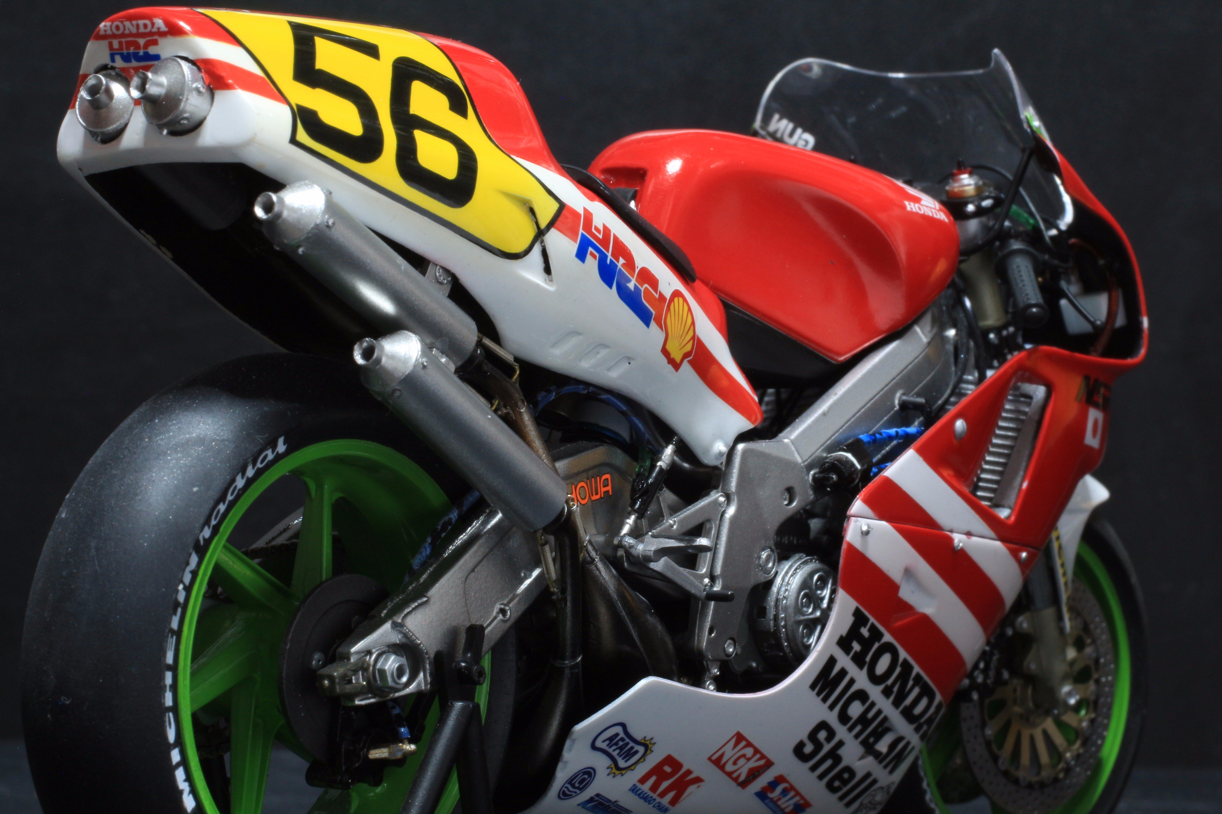 バリバリ伝説」 ヤマハYZR500 `ラルフ・アンダーソン