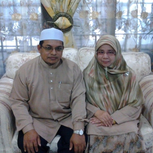 ShahnunAG's tweet photo. Ustaz Haji Ahmad Tanusi telah dilantik sebagai PK HEM SMS Tapah bermula 15 Ogos 2017. Tahniah Ustaz. https://t.co/bT9l323Cxu