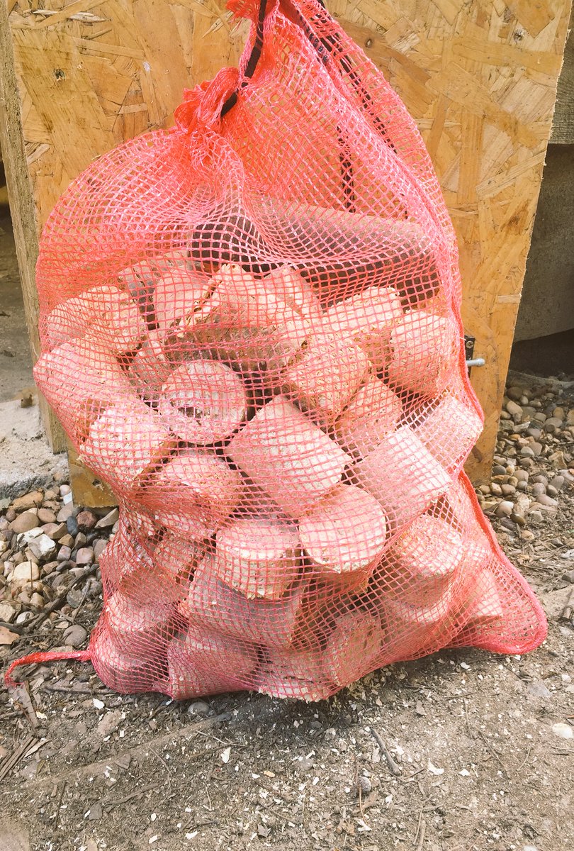 hillholtwood's tweet photo. Any local @LincsBusiness or @localwoodswork social enterprises want to recycle sawdust ? Check out #operationsawdust @OBrightFuture https://t.co/HFZL97D9tN