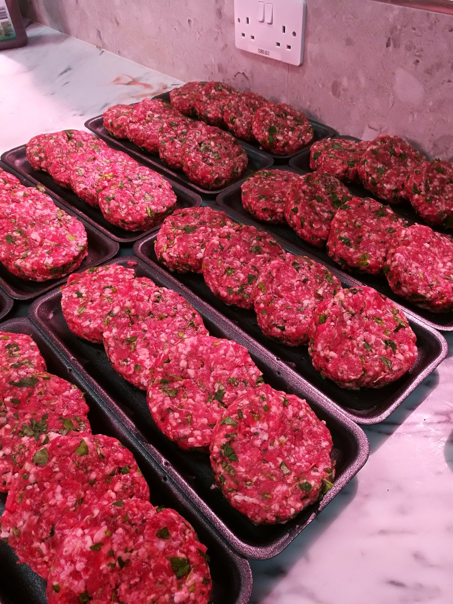 All things burger...
#AvocaButcher