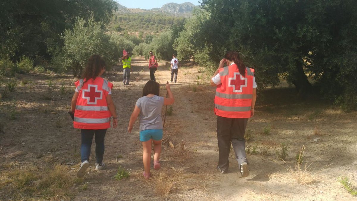crejaen's tweet photo. 1 SVB y 7 volunrari@s han realizado #preventivoscruzroja en la reivindicación por la restauración del paraje natural de #LosCañones #Jaén https://t.co/0TkP5LFwjd