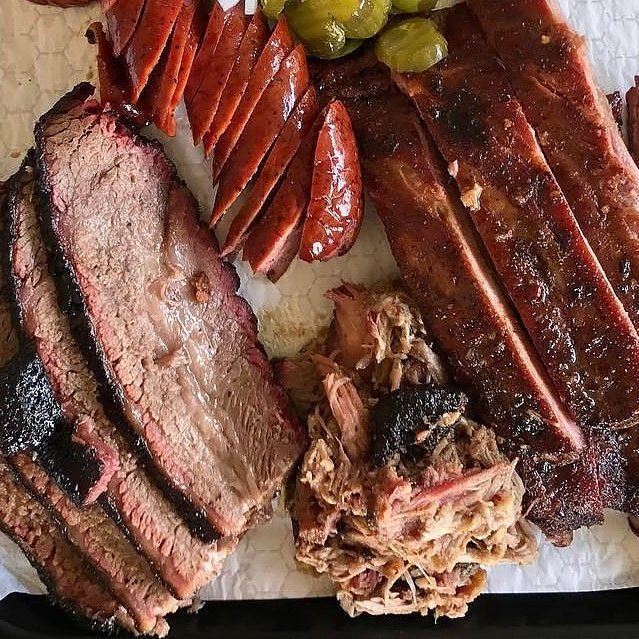 CorkscrewBBQ's tweet photo. It's great to be back!! See y'all at 11! #rollinsmoke #topbbq #springtx #OTS #JTT #WarOnSmoke https://t.co/dSxEDbiEDJ
